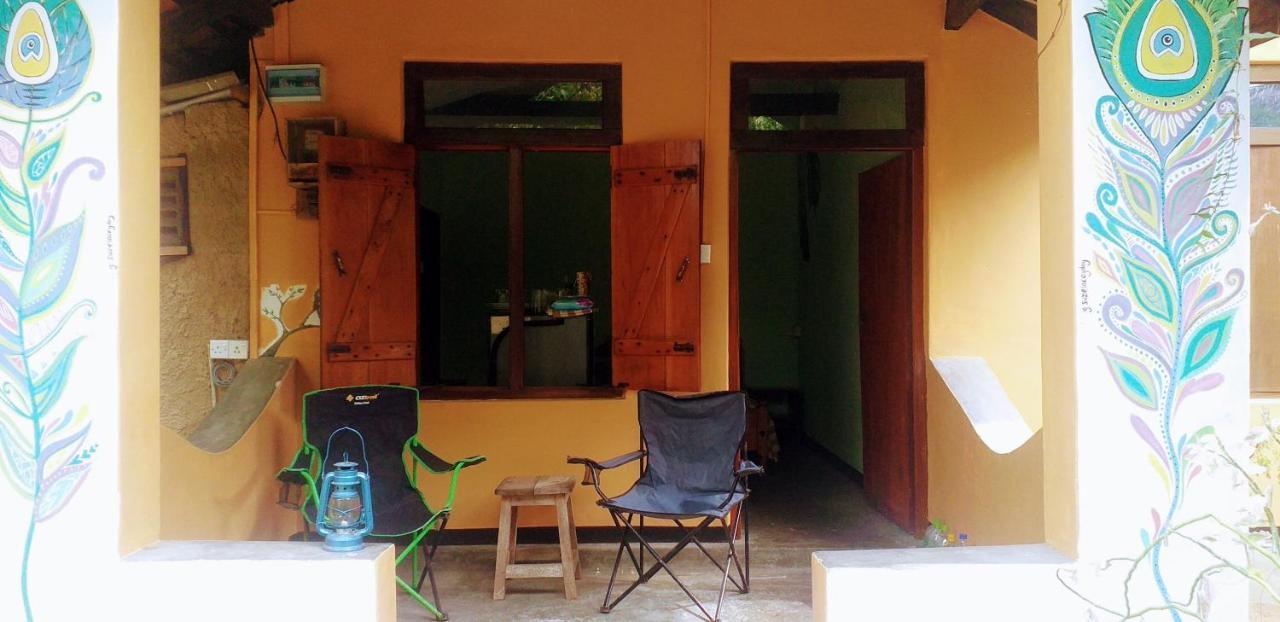 Little Bay Arugam Bay Hostel Bagian luar foto